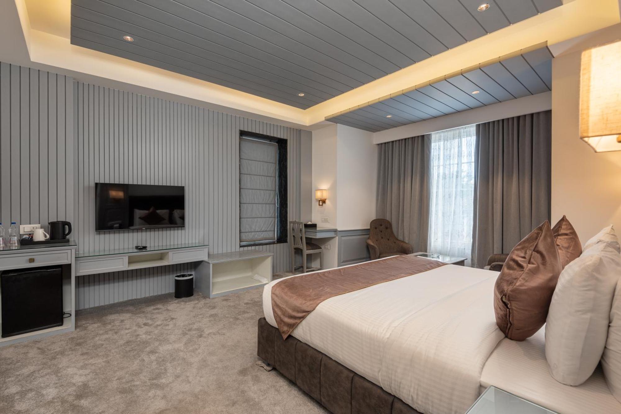 Hotel Grand Boulevard Durgjan Chambre photo