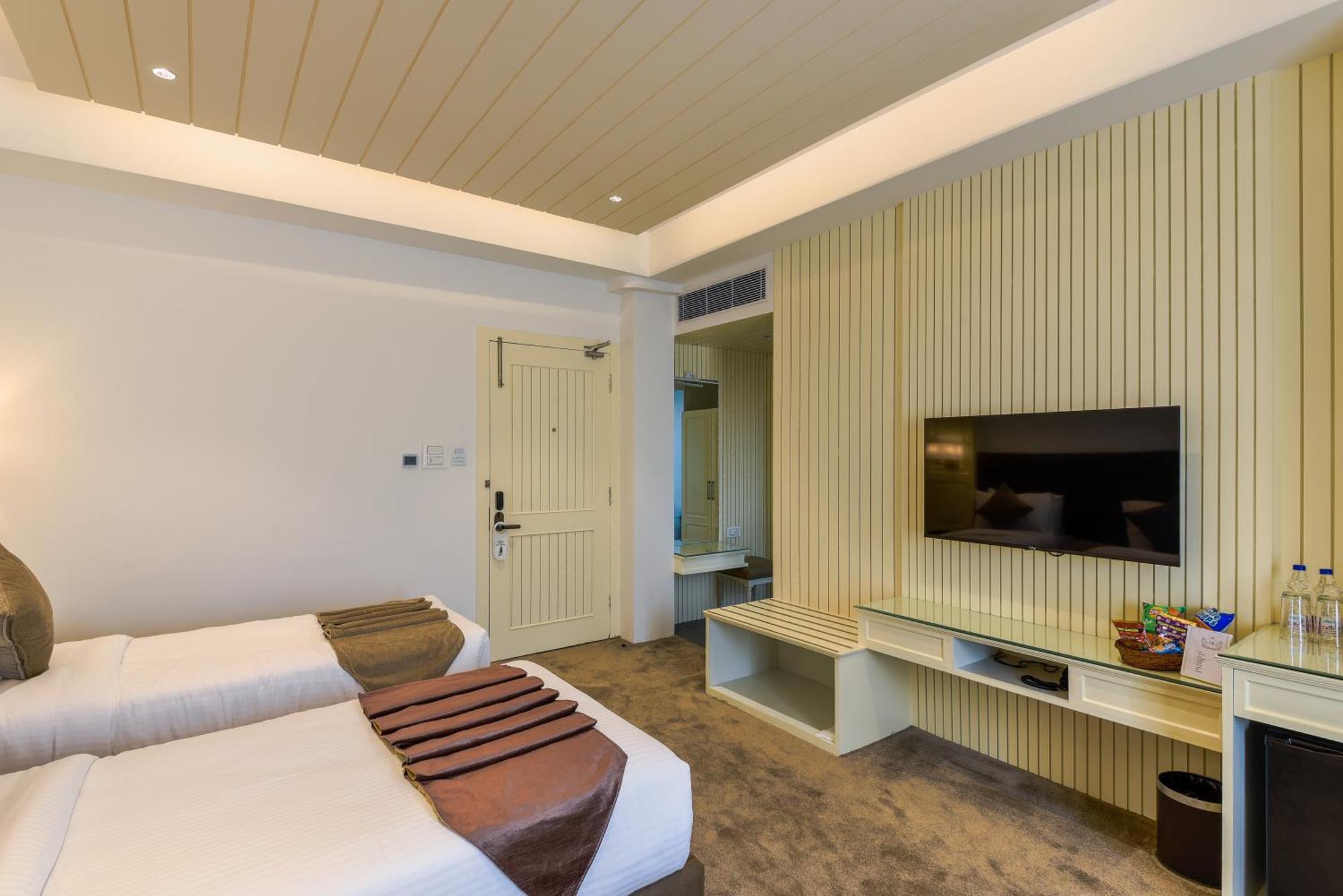 Hotel Grand Boulevard Durgjan Chambre photo