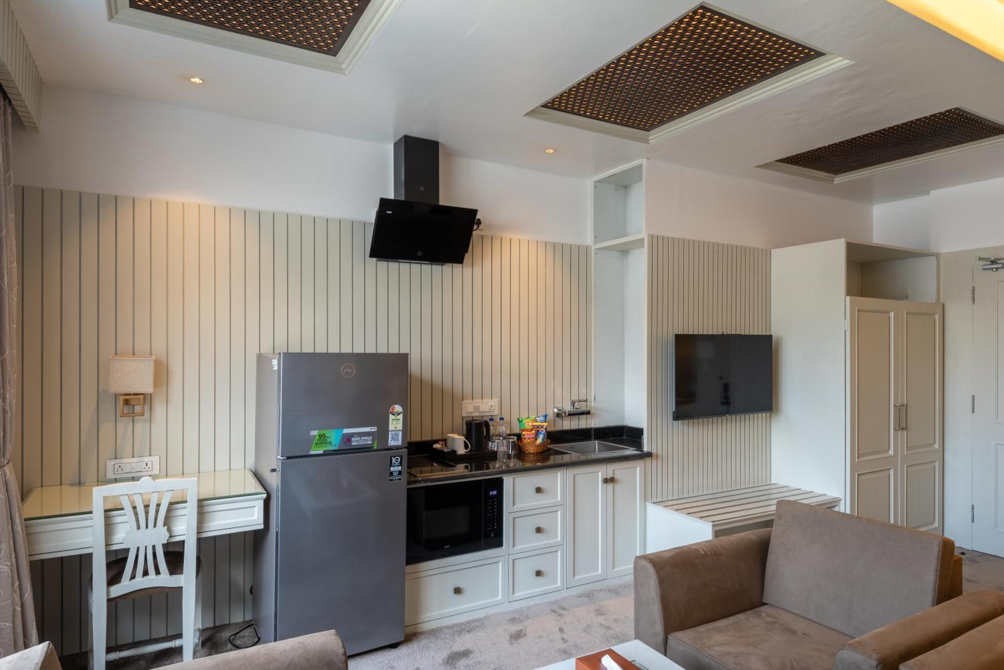 Hotel Grand Boulevard Durgjan Chambre photo